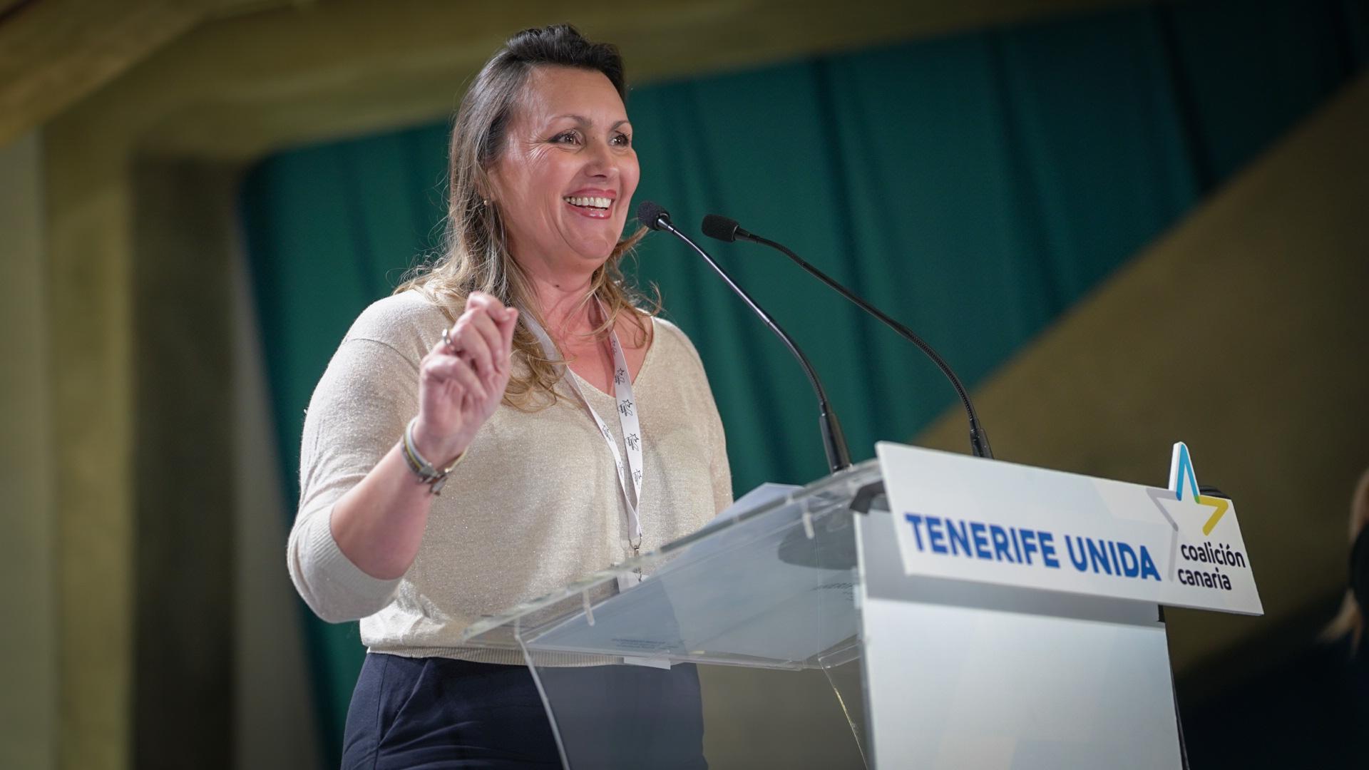 DIANA MORA IZQUIERDO