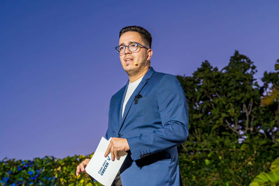 VICTOR JORGE GARCÍA GONZÁLEZ