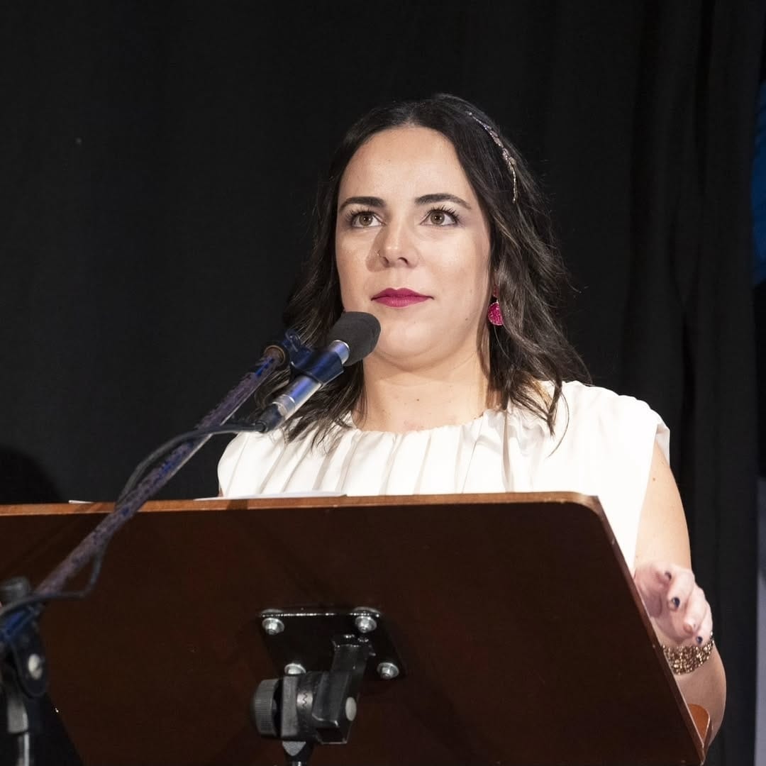 ELENA PERDOMO ALONSO